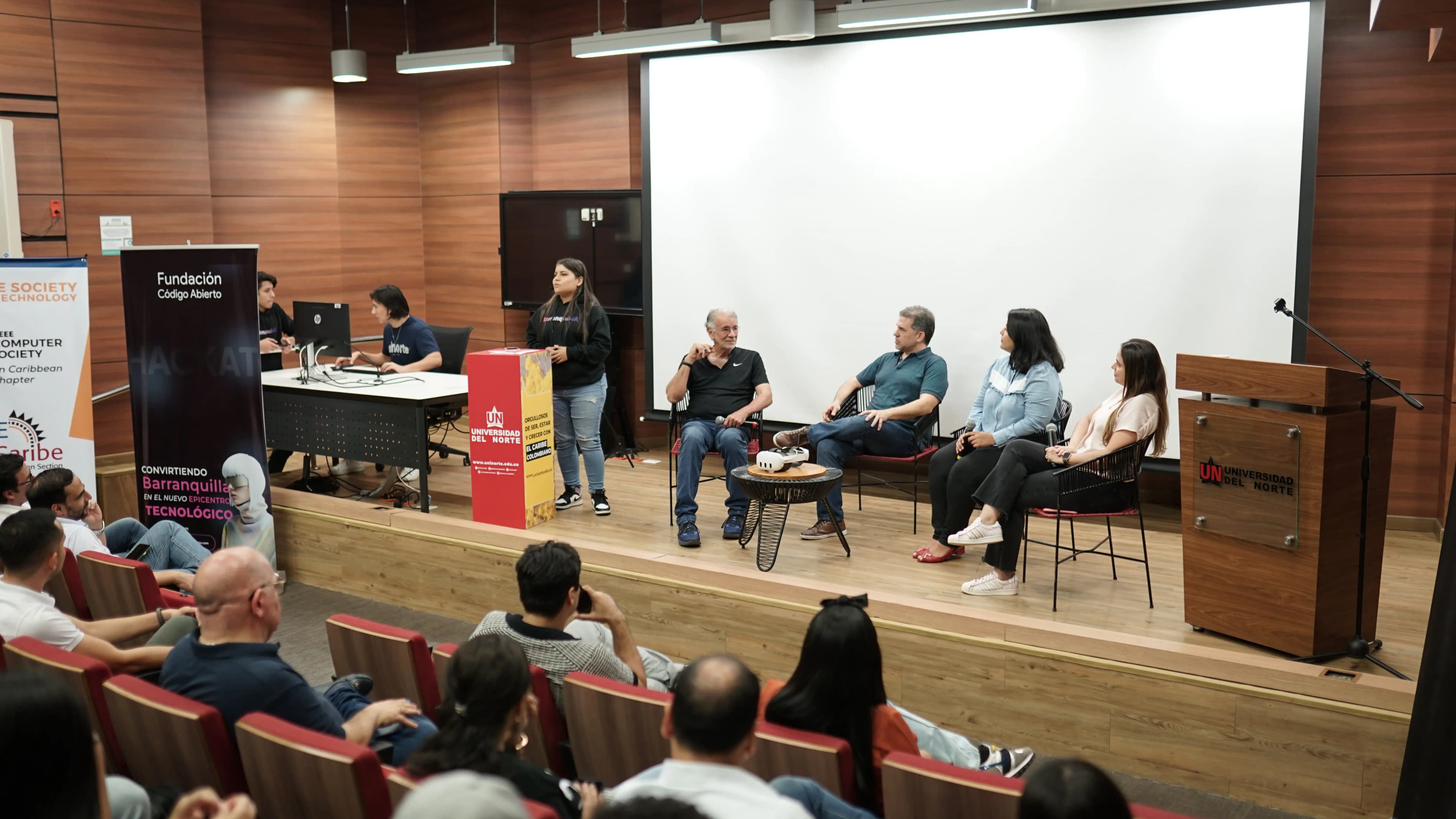 Equipos innovando con IA